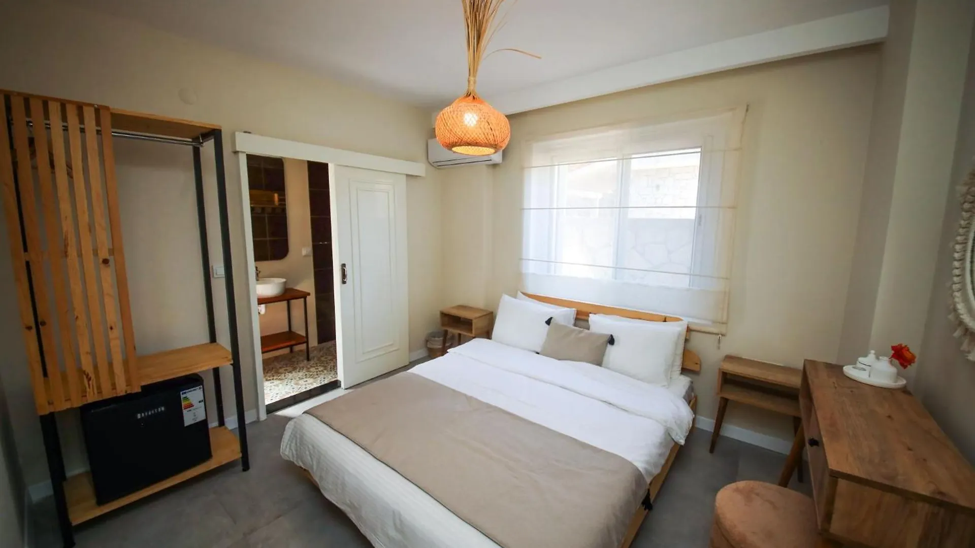 The One Alacati Cesme Bed & Breakfast