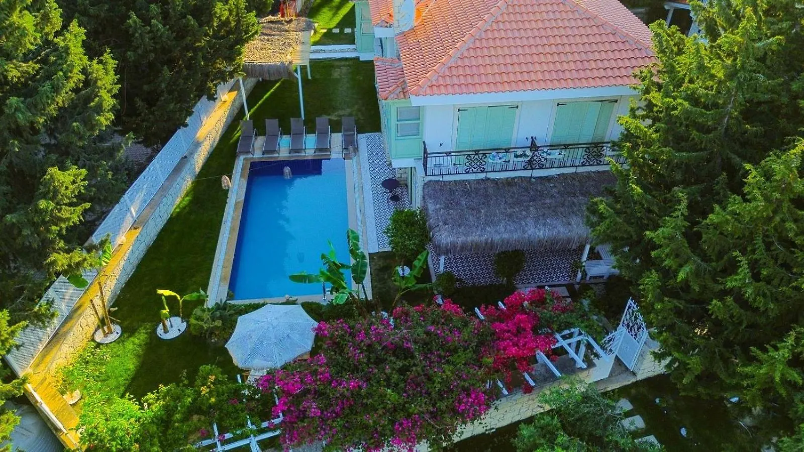 The One Alacati Çeşme Bed and breakfast
